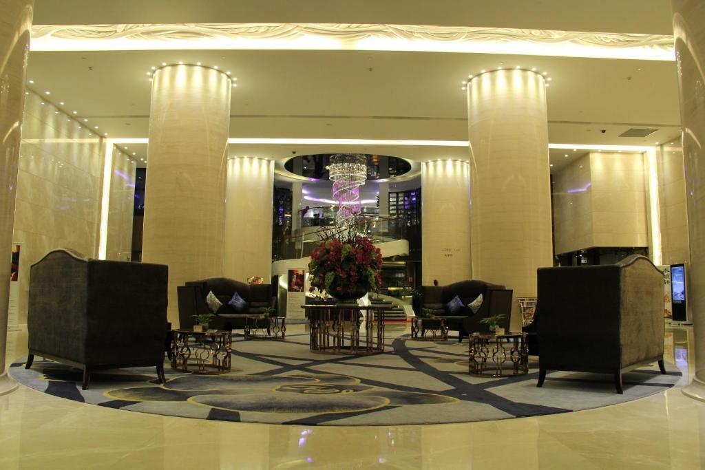 Sentosa Hotel Shenzhen Feicui Branch, Enjoy Tropical Swimming Pools And High-Class Fitness Club Exterior photo